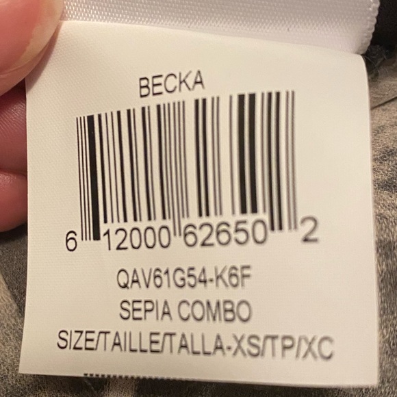 BCBGMAXAZRIA Dress - Picture 4 of 5